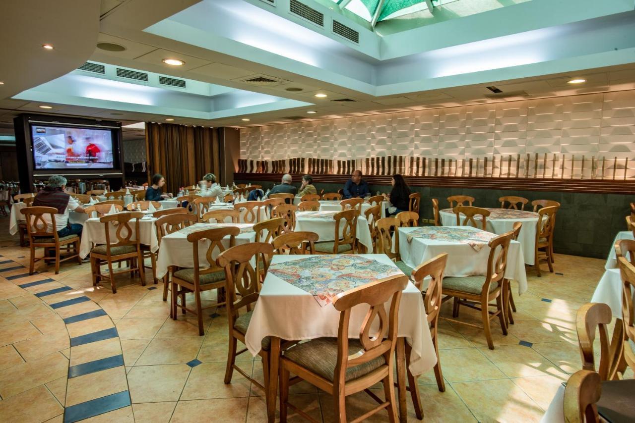 Hotel Libertador Сантяго Екстериор снимка