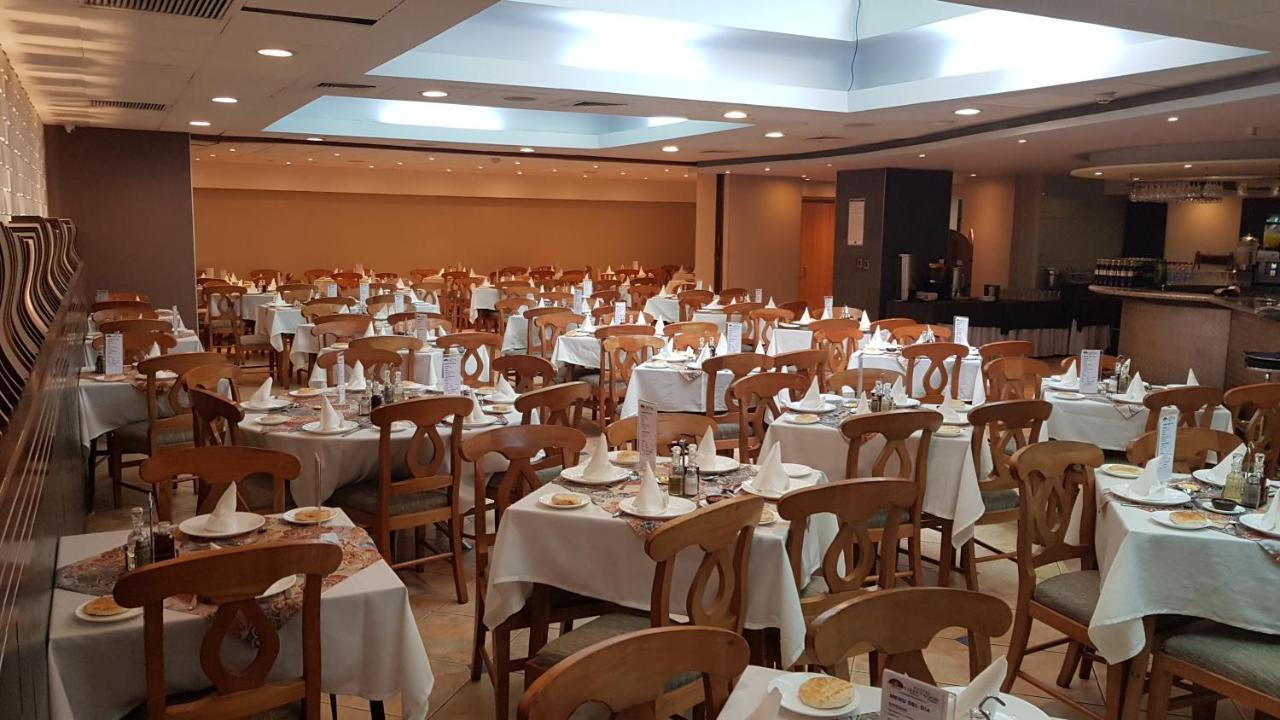 Hotel Libertador Сантяго Екстериор снимка