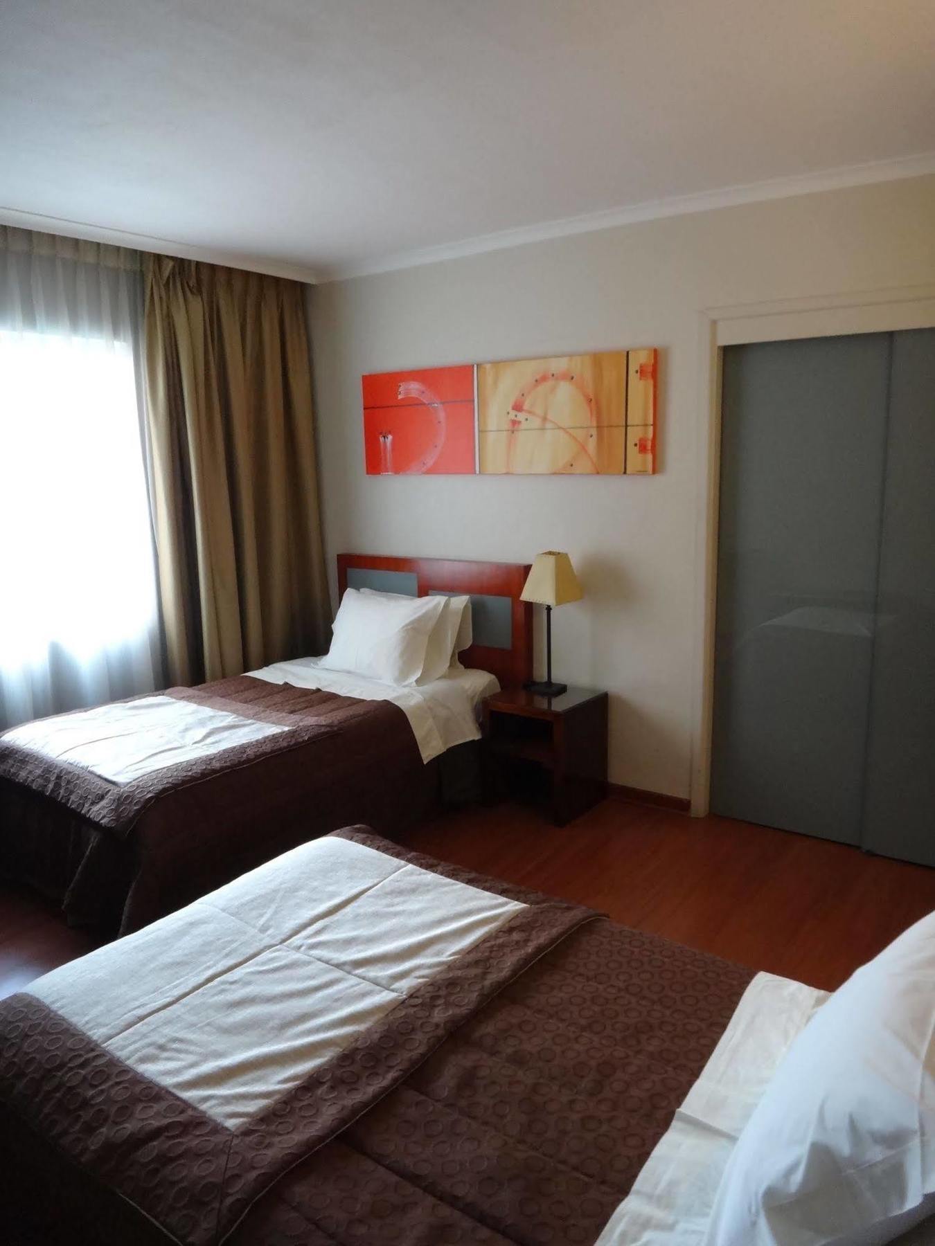 Hotel Libertador Сантяго Екстериор снимка