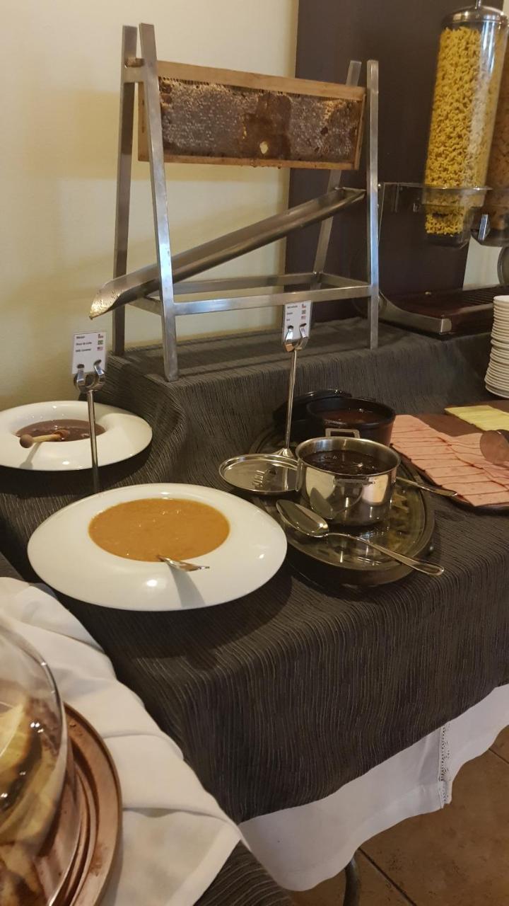 Hotel Libertador Сантяго Екстериор снимка