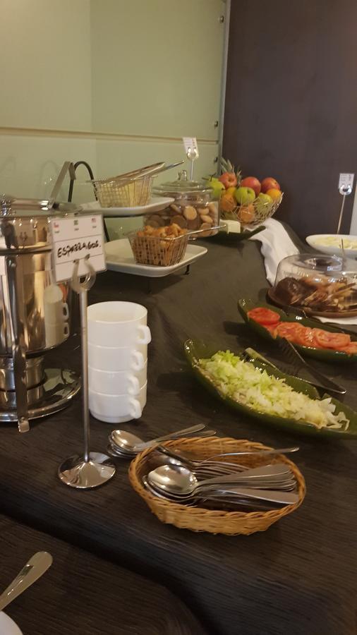 Hotel Libertador Сантяго Екстериор снимка